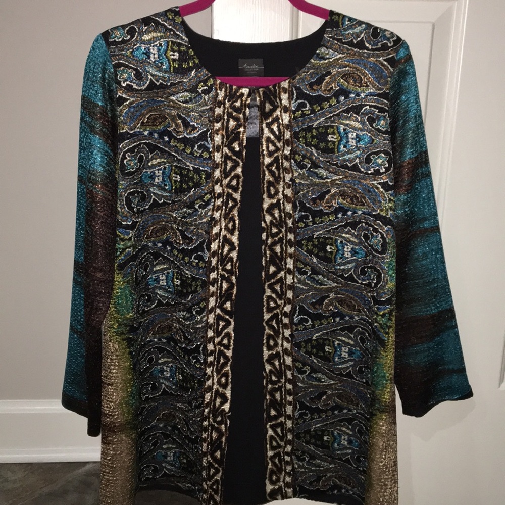 EUC COOL Chico’s jacket size 1P
